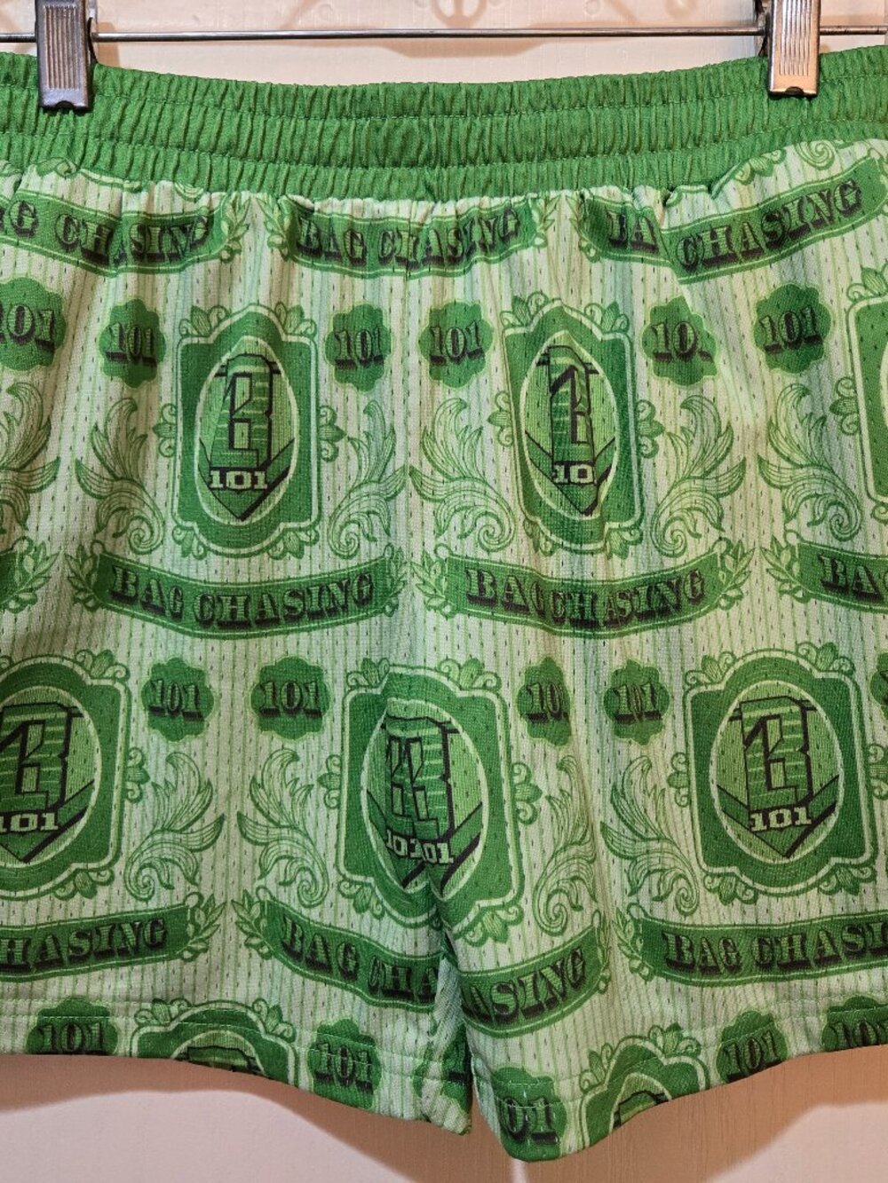 Baseball Lifestyle - B101 - Bag Chaser Shorts - Youth Large - EUC